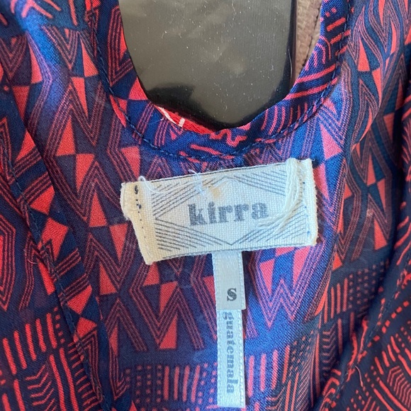 Patterned Sheer Tank - Picture 4 of 4